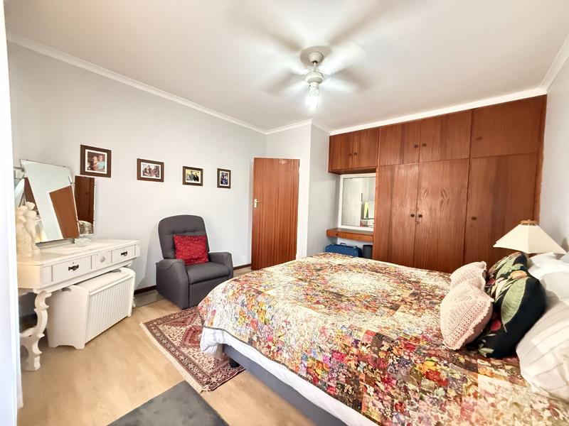 4 Bedroom Property for Sale in Panorama Western Cape